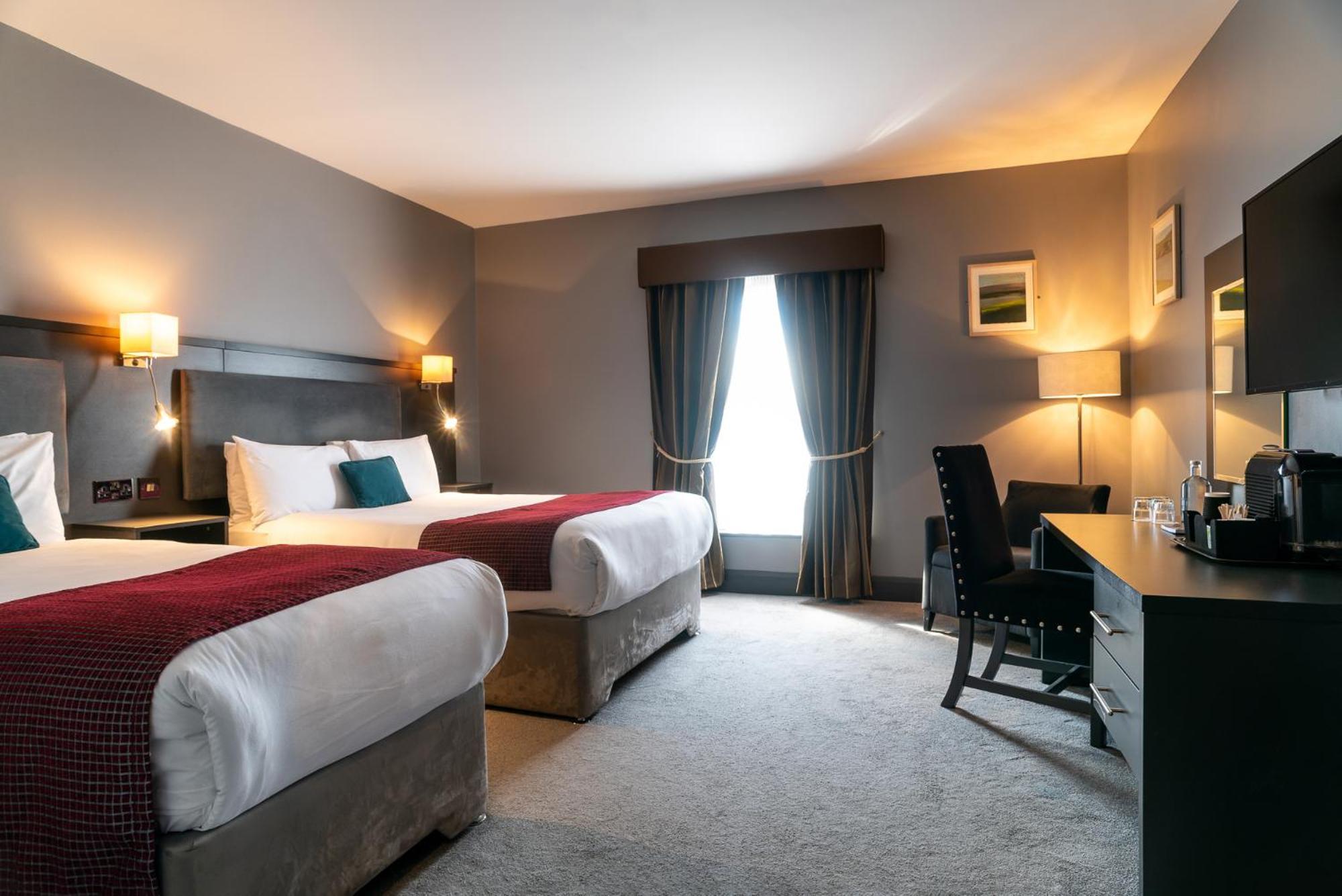 Cliffs Of Moher Hotel Liscannor Eksteriør billede